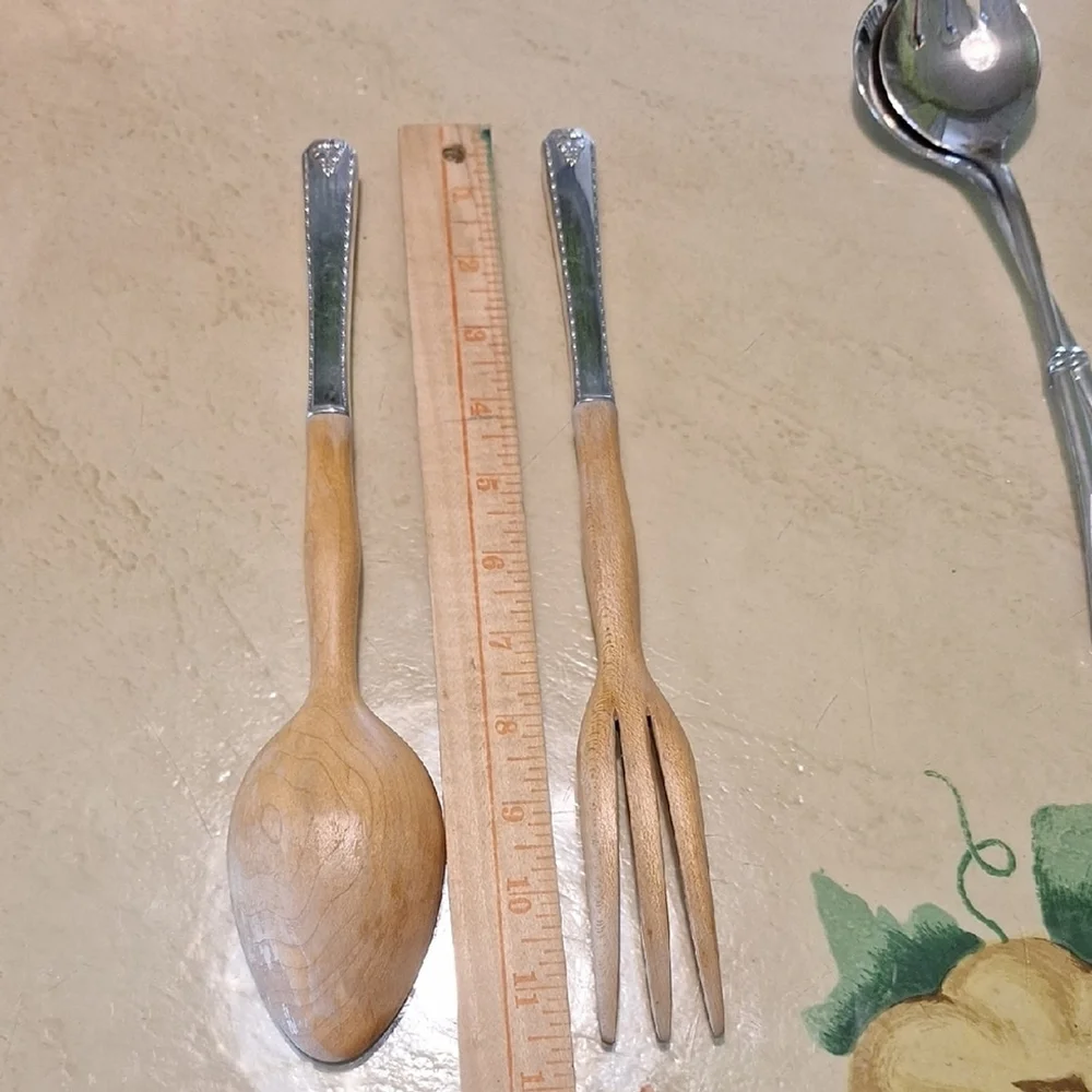 Prestige Silver and Wood Salad Fork & Spoon - Picture 11 of 11